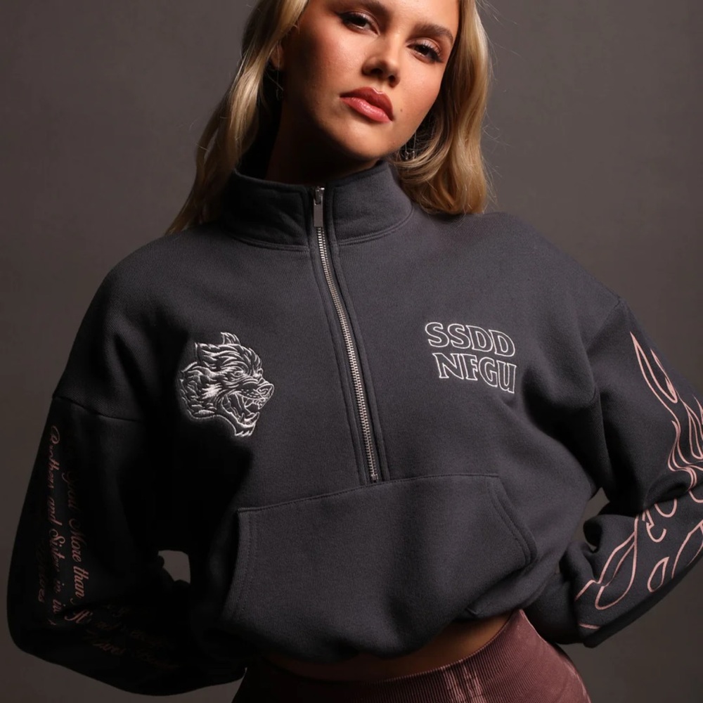 *SOLD* Darc sport everson flame mockneck sweatshirt